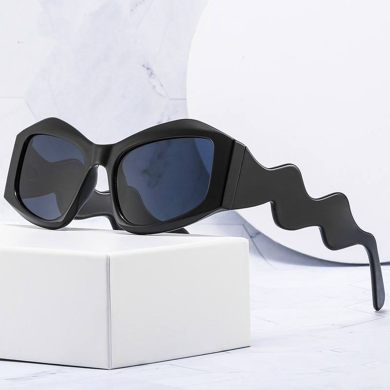 2023 Fashion Sunglasses Hip Hop Irregularity Frame Shades Wavy Temple Thick Square Sun Glasses For Man and Women