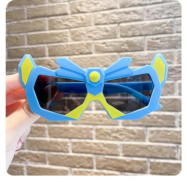 2023 New Safety Cartoon Frame Children Designer Silica Gel Sunglasses Custom Uv400 Fashion Cute Kids Cool Sunglasses