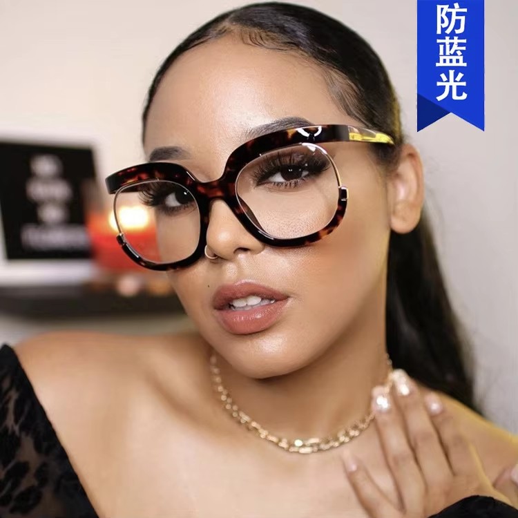 2023 Trendy Unisex Flat Top Optical Frames Candy Color Gradient Eyeglasses Women's Oversized Reading Glasses Pc Material Any