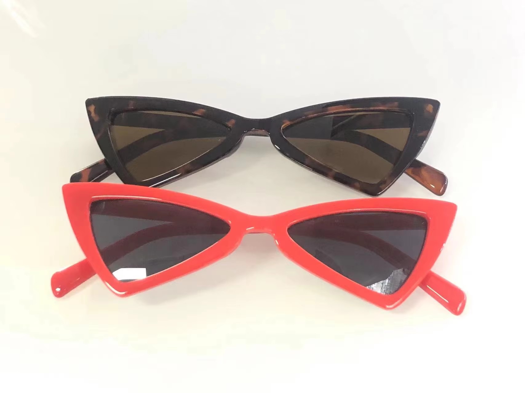 Fashion Cat-eye Sunglasses Spot Wholesale