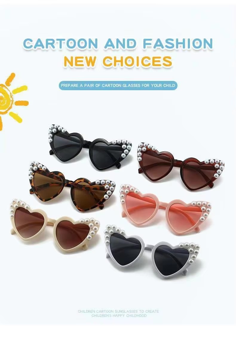 Unisex Children's Sunglasses Baby Heart-shaped Glasses In Red White Gold Pink Yellow With Fashionable Pc And Ac Frames