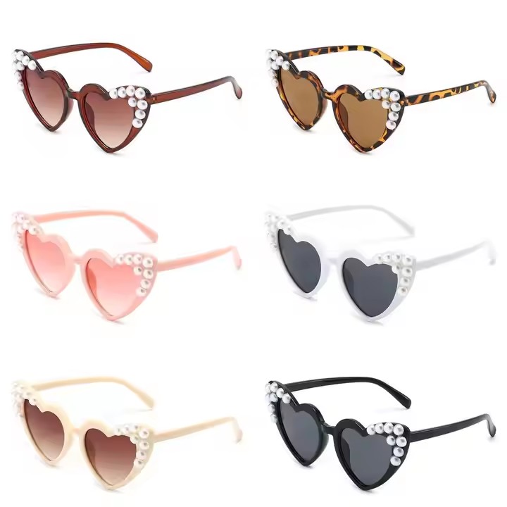 Unisex Children's Sunglasses Baby Heart-shaped Glasses In Red White Gold Pink Yellow With Fashionable Pc And Ac Frames